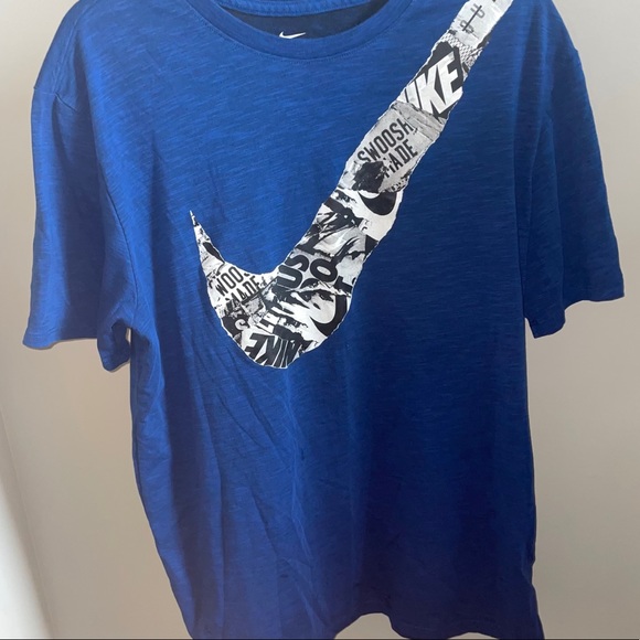 Nike Dry Fit - Picture 2 of 4